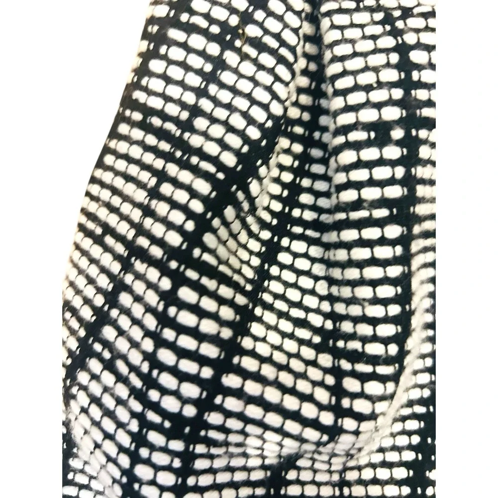 Banana Republic Black‎ White Tweed Skort Size 2 Petite Lined Mini Skirt Shorts - Picture 6 of 12